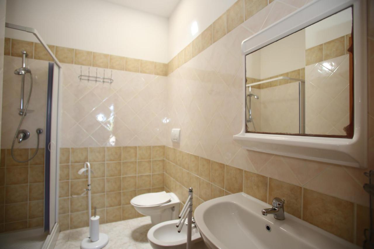 Annaluce Apartments Vieste Esterno foto