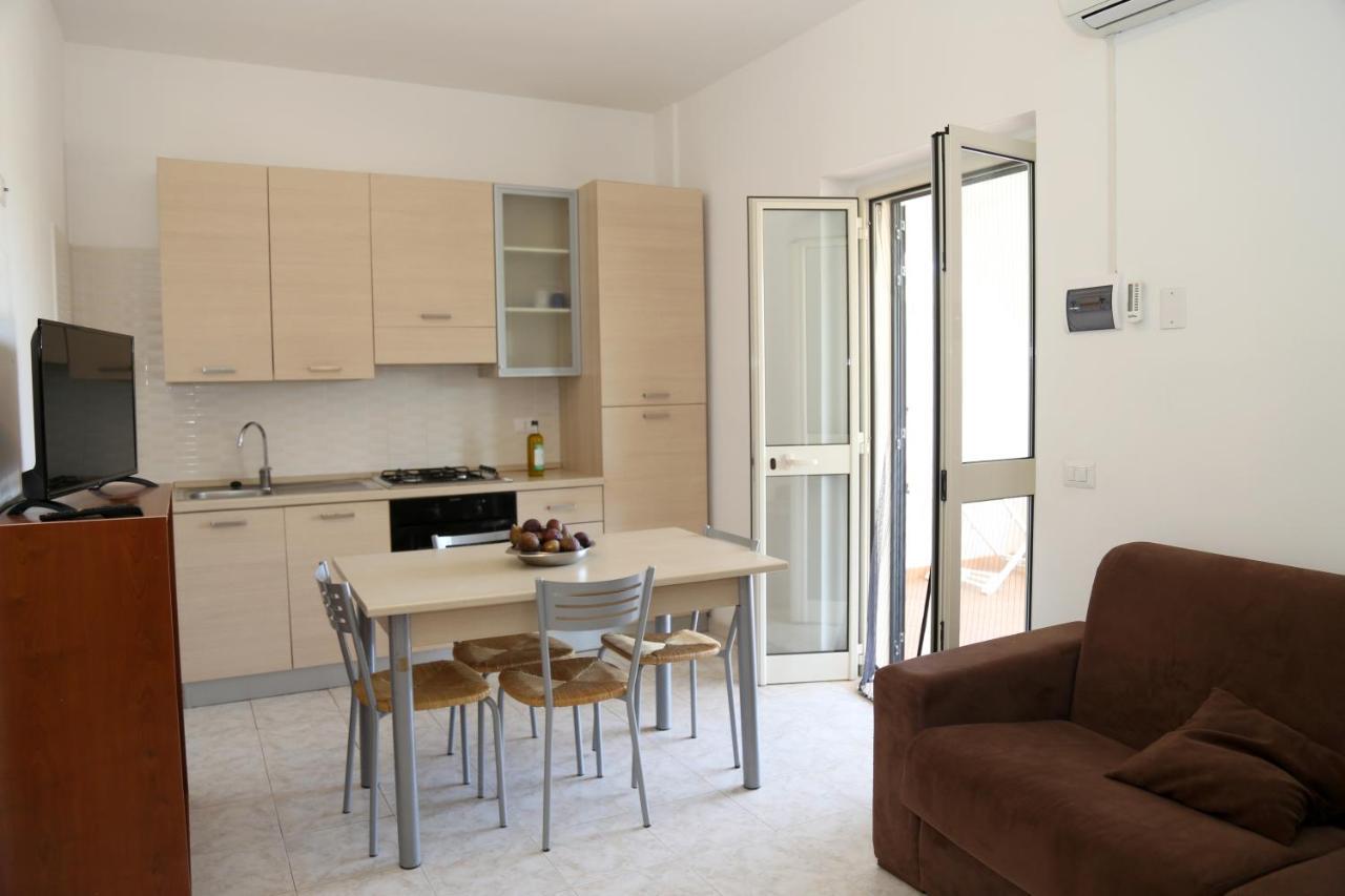 Annaluce Apartments Vieste Esterno foto