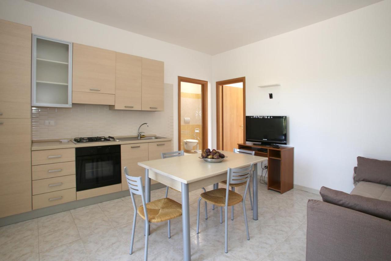 Annaluce Apartments Vieste Esterno foto
