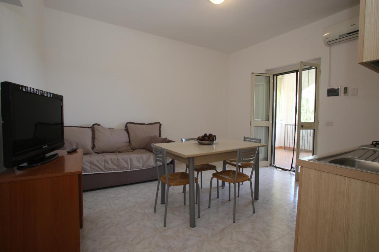 Annaluce Apartments Vieste Esterno foto