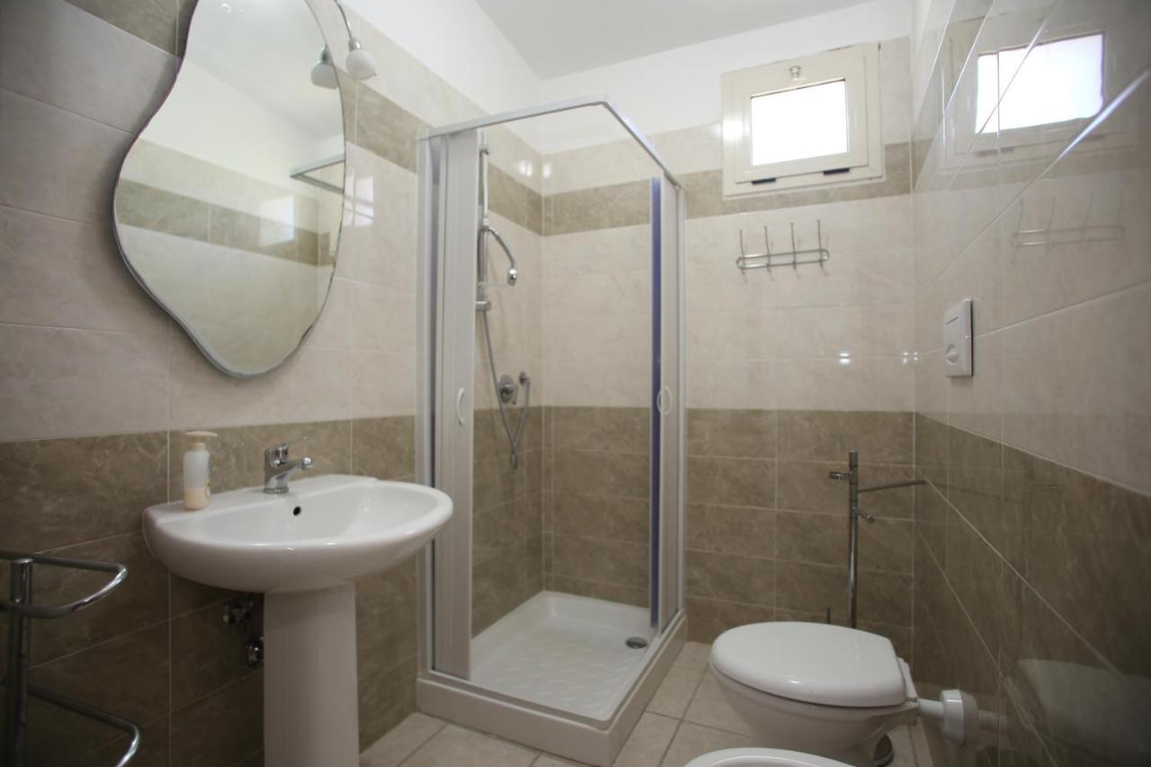 Annaluce Apartments Vieste Esterno foto